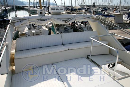 Ferretti 44 s