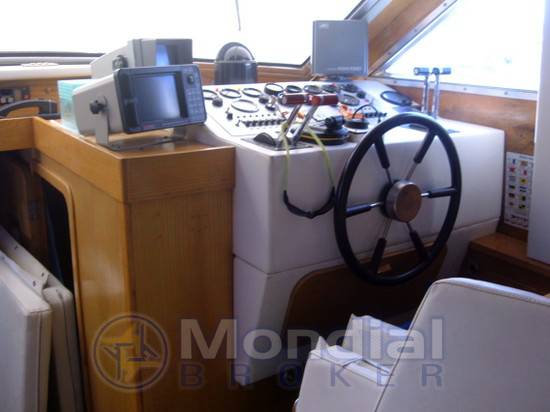 Piantoni 34 hurricane flay brig