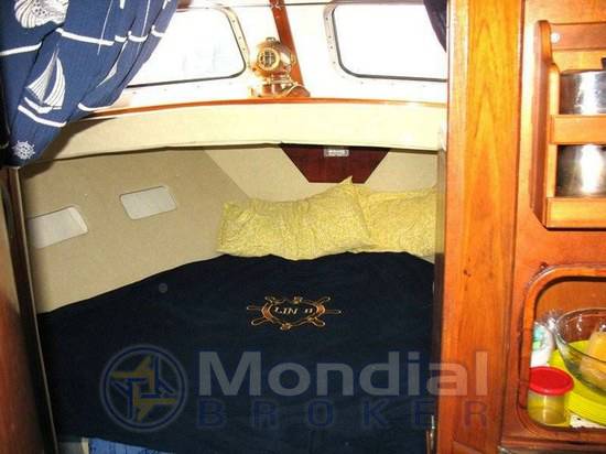 Mochi craft 33 cabin