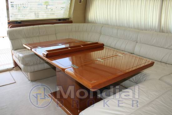 Ferretti 135