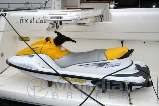 Ferretti 630 fly