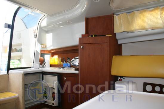 Rio 850 cabin