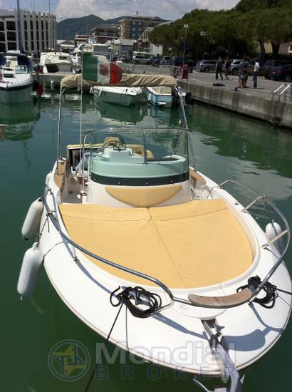 Sessa marine Key largo 22