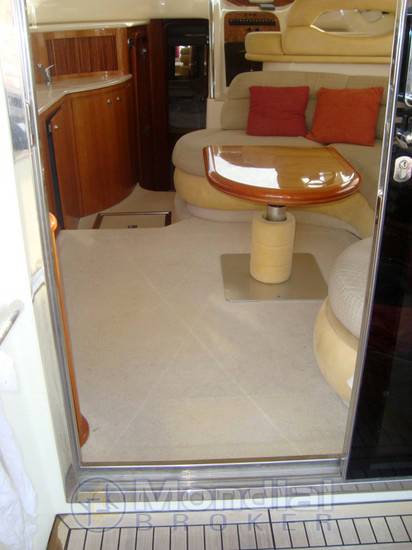 Azimut Az 42