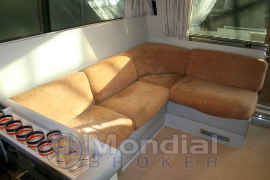 Ferretti 44 s