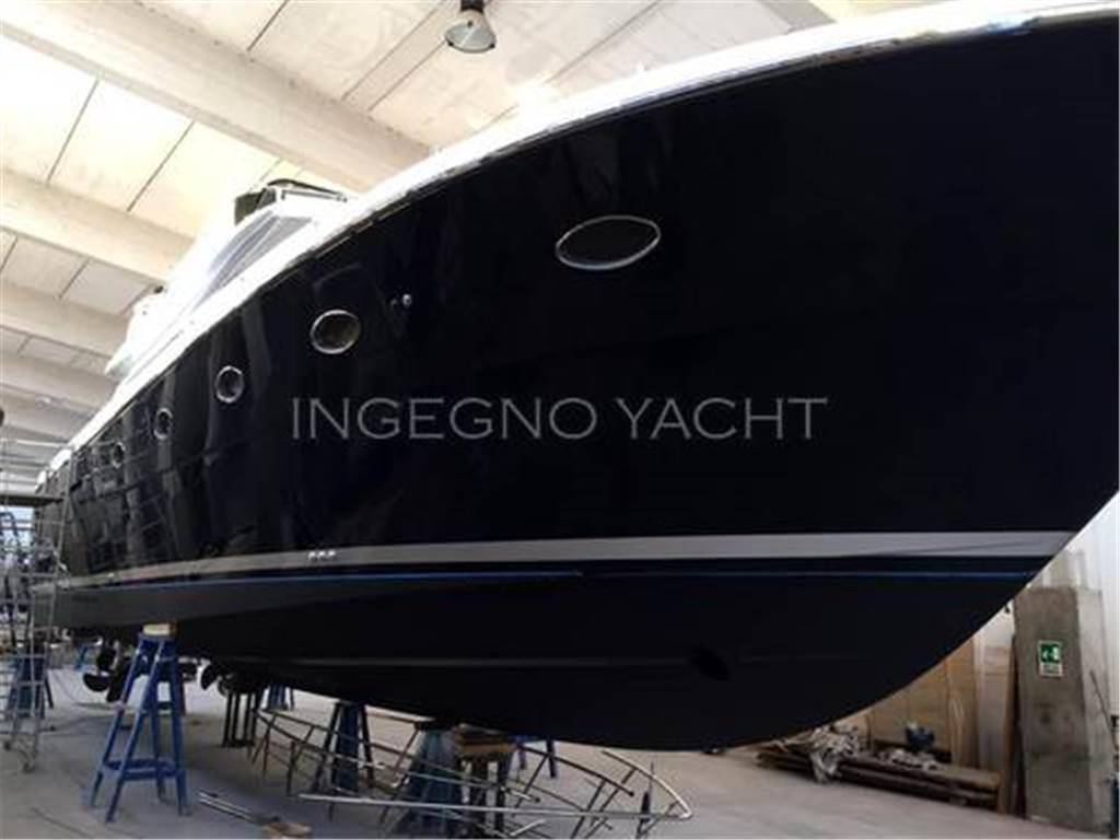 Uniesse 55 fly