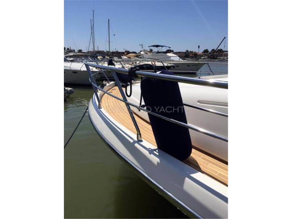 Uniesse 55 fly