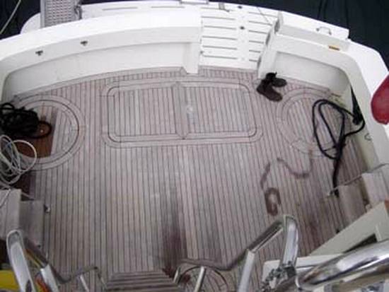 Hatteras 48 fly