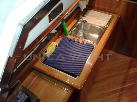 Conam 46 hard top