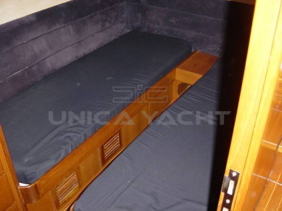 Uniesse 40 fly