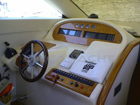 Azimut Az 52
