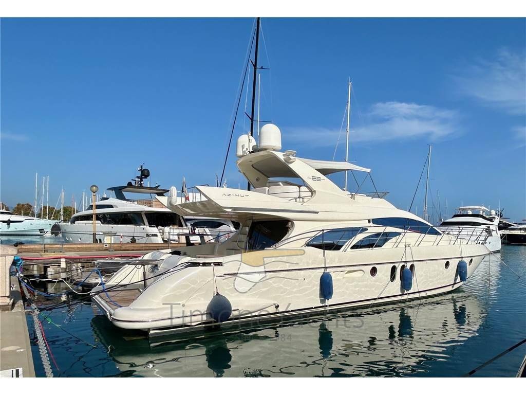 Azimut 62 fly