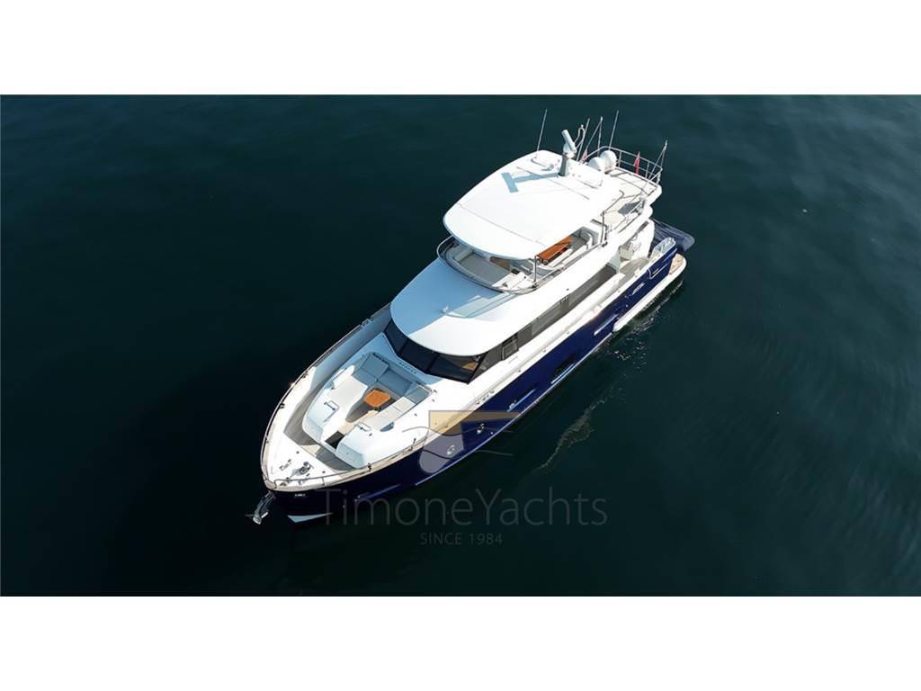 Azimut Magellano 66