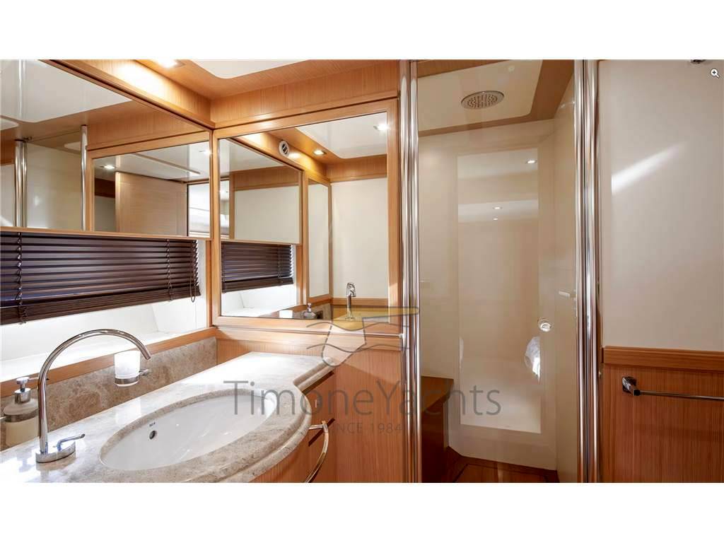 Custom line Navetta 26
