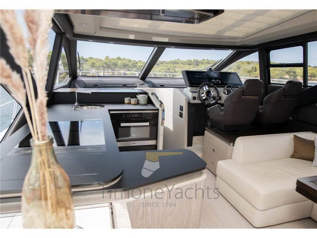 Azimut S6