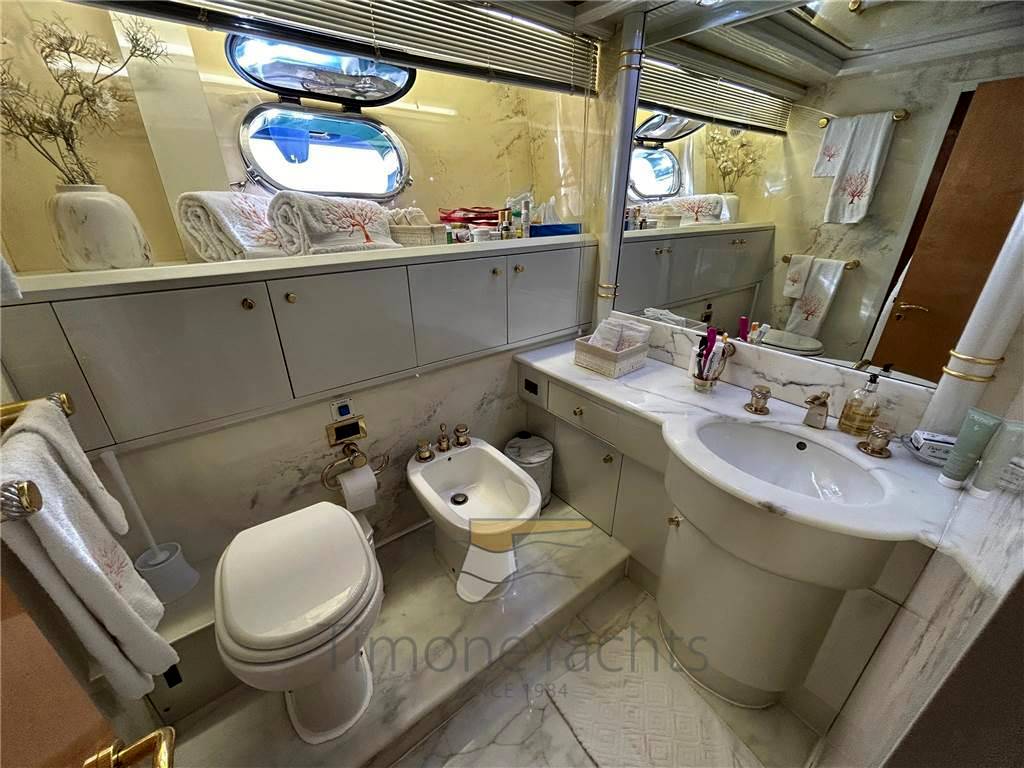 Overmarine Mangusta 92 sport