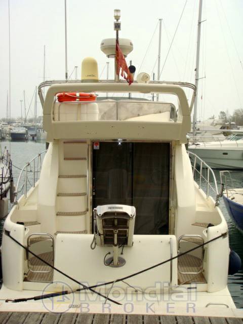 Azimut 42 fly