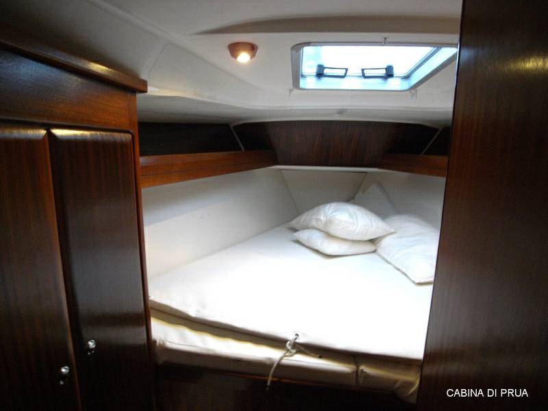 Bavaria 42 cruiser