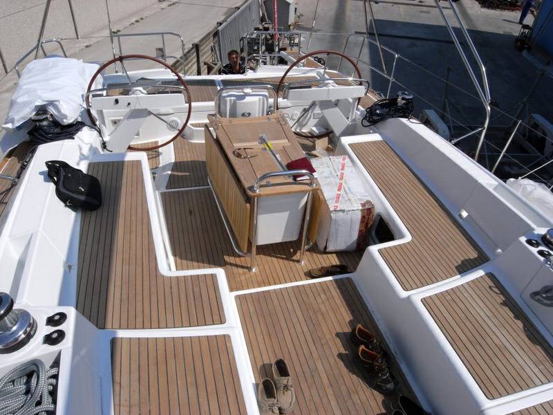 Jeanneau 57