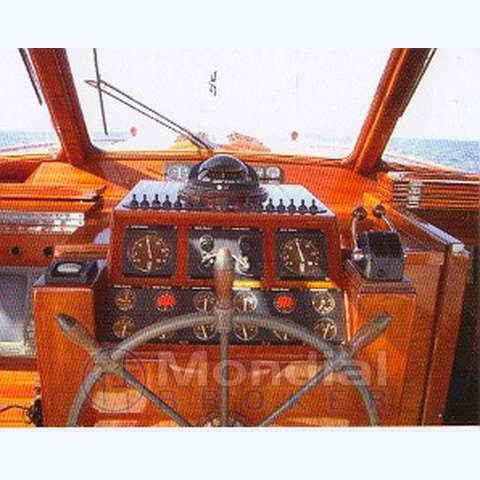 Mostes Lobster 18,35