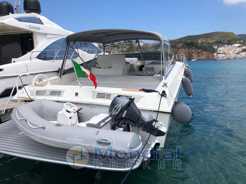 Magnum marine 53