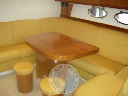 Pershing 52