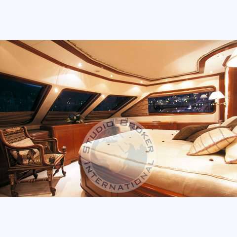 Benetti Tradition 100
