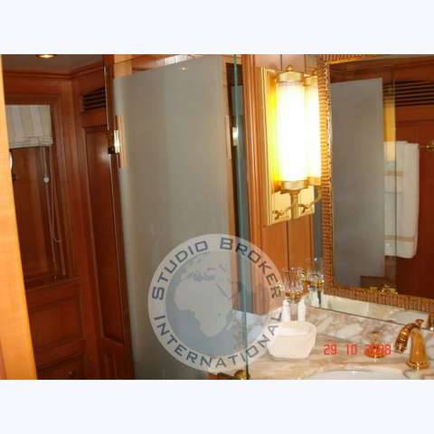 Benetti Tradition 100
