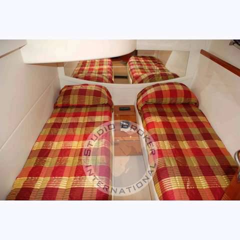 Pershing 46
