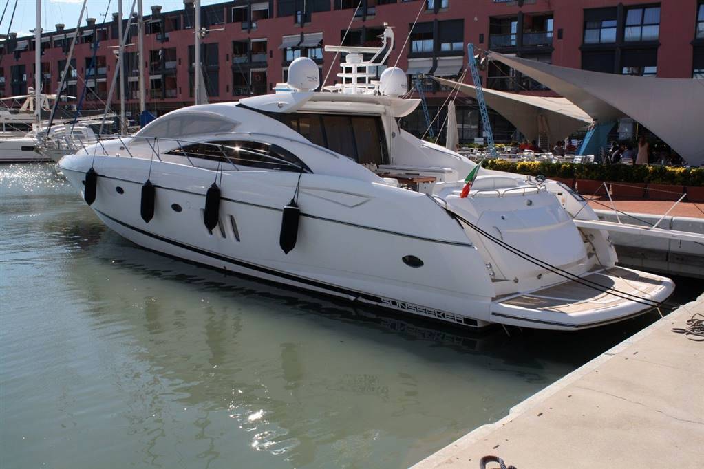 Sunseeker ltd Predator 72