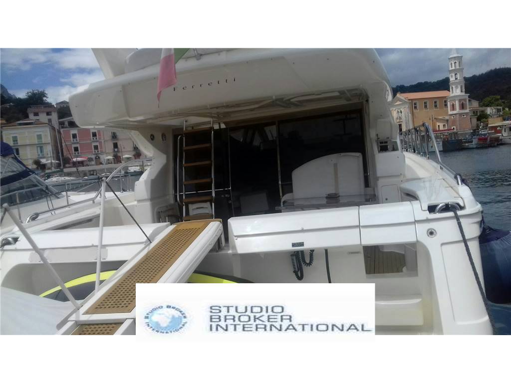 Ferretti 550 fly