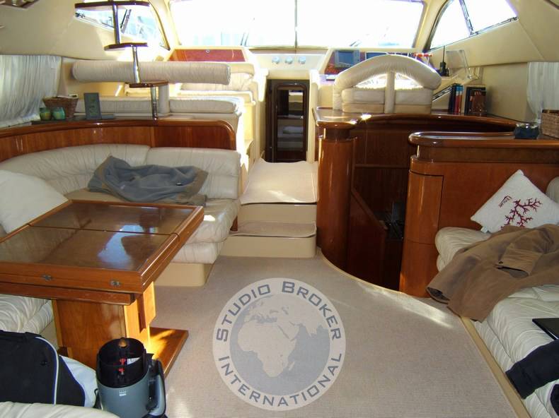 Ferretti 165