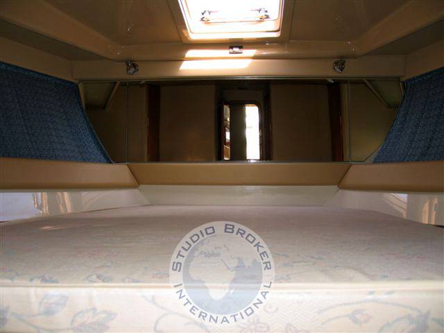 Ferretti 430