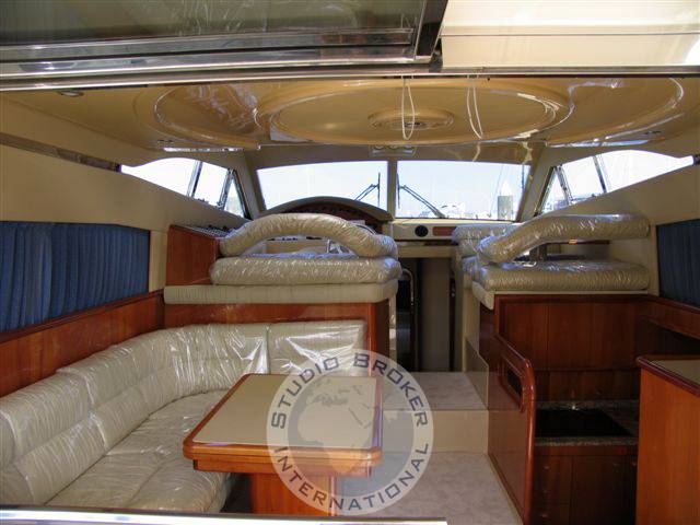 Ferretti 430