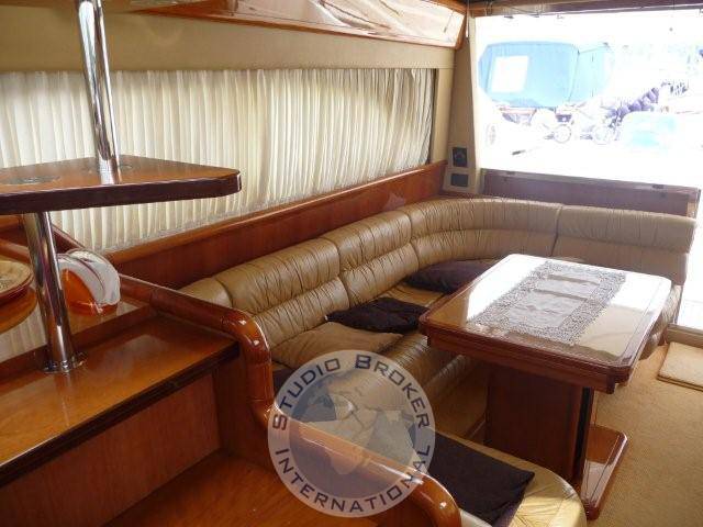Ferretti 53