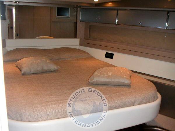 Riva Rivale 52