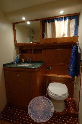 Di donna Serapo 42 cabin