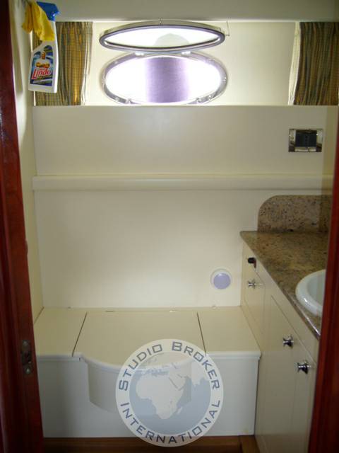 Rizzardi 53 top line