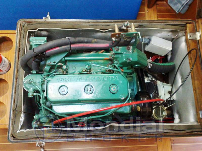 Comar yachts Comet 375