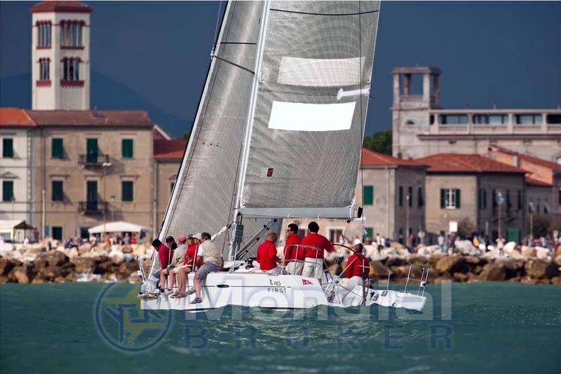 Beneteau First 40