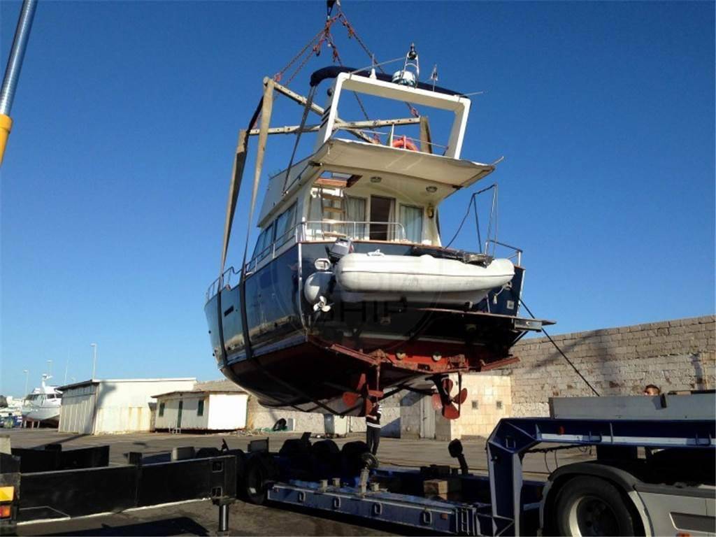Cosnava costruzioni navali viareggio Cosnava 38 fly
