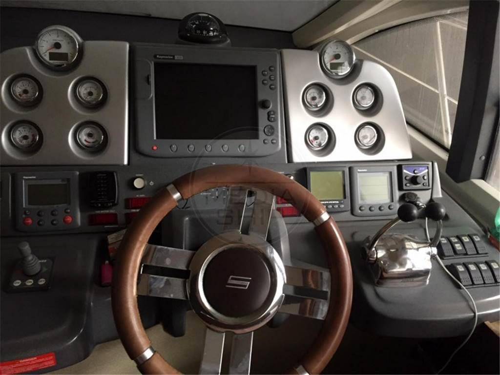Azimut 43s