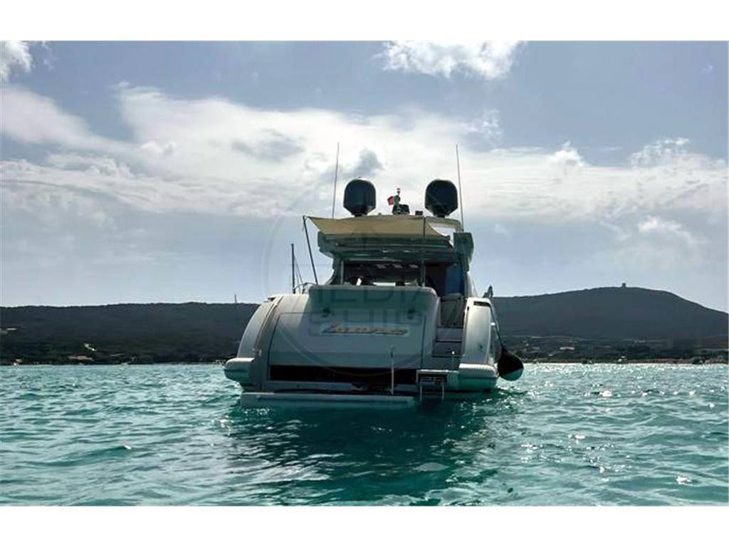 Azimut 68 s