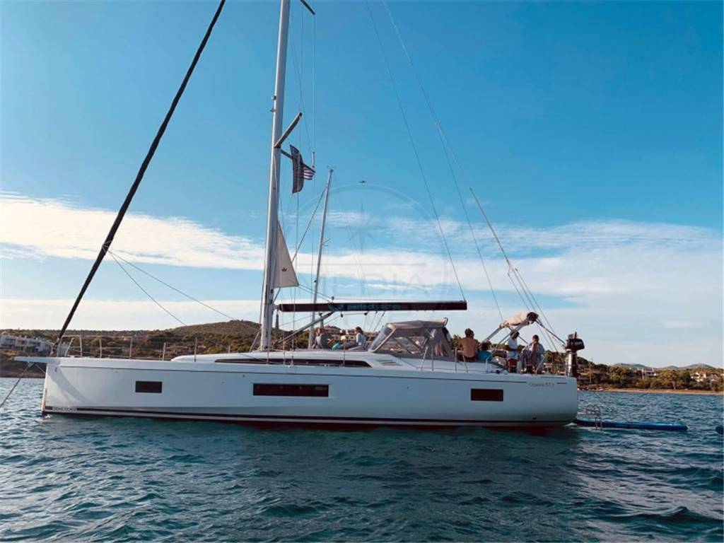 Beneteau Oceanis 51.1