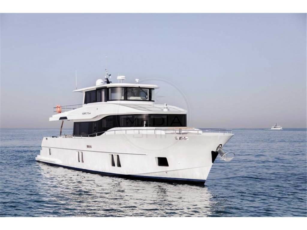Gulf craft Nomad 70 suv