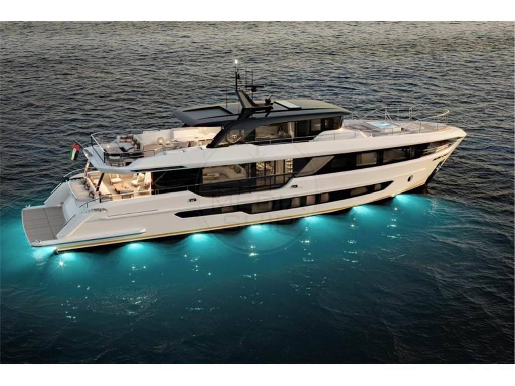 Gulf craft Majesty 100 terrace