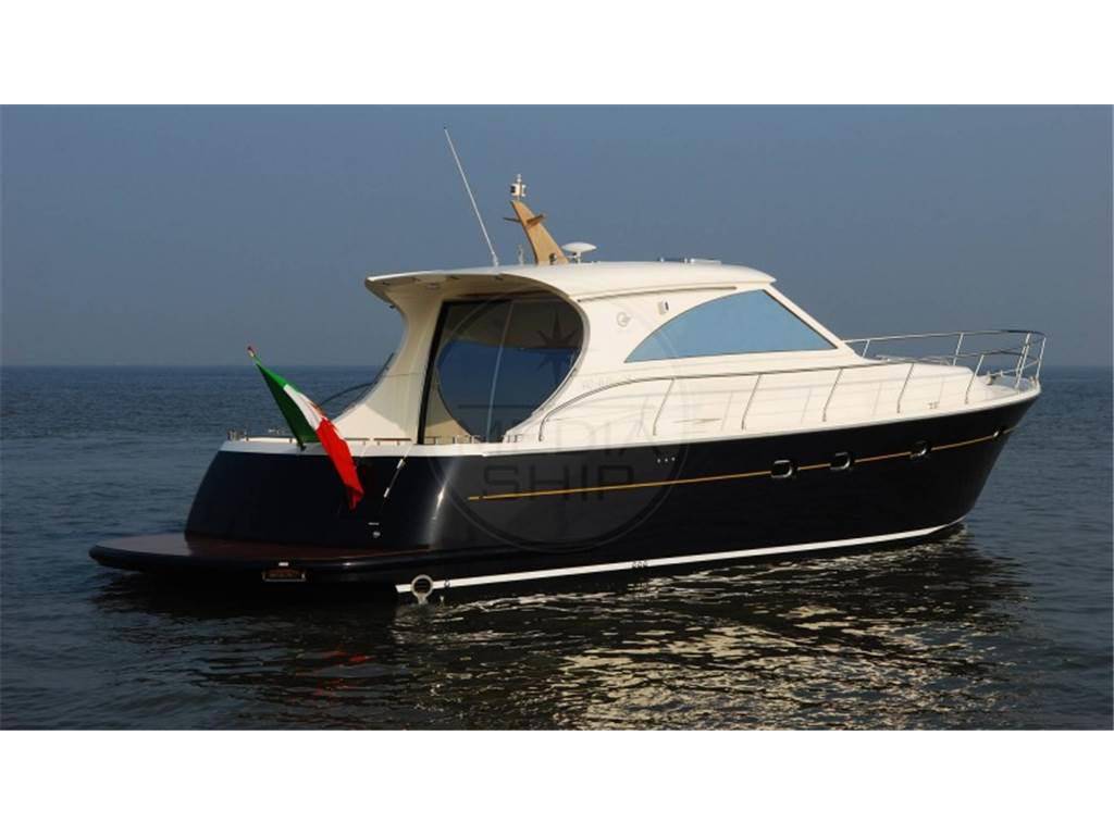 Cantieri estensi Goldstar 440s