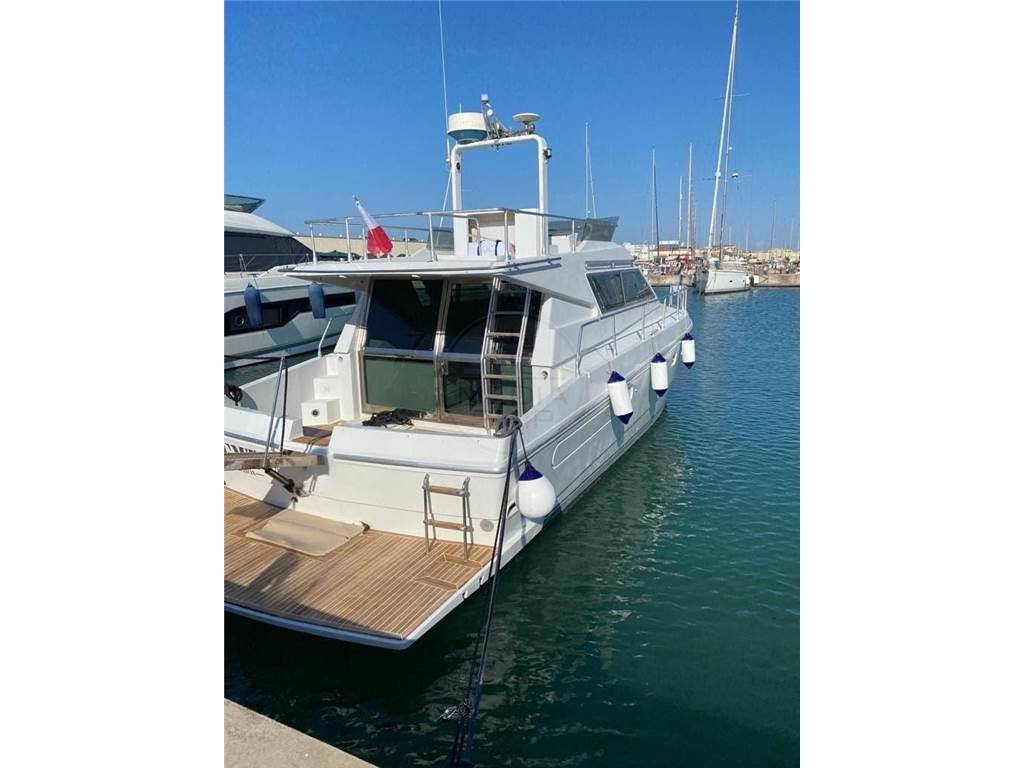 Ferretti 40 altura