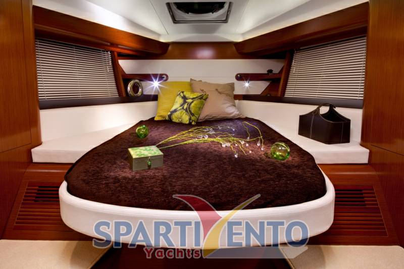 Beneteau Montecarlo 42