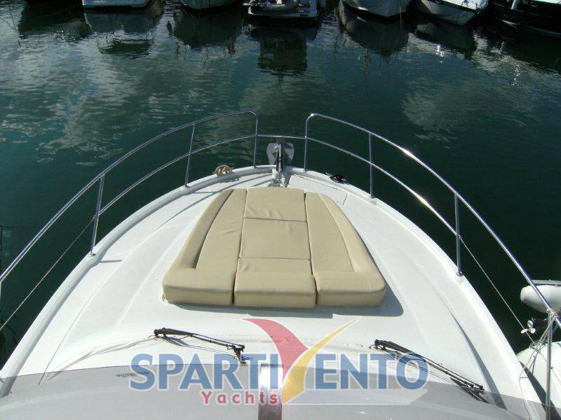 Beneteau Antares 36